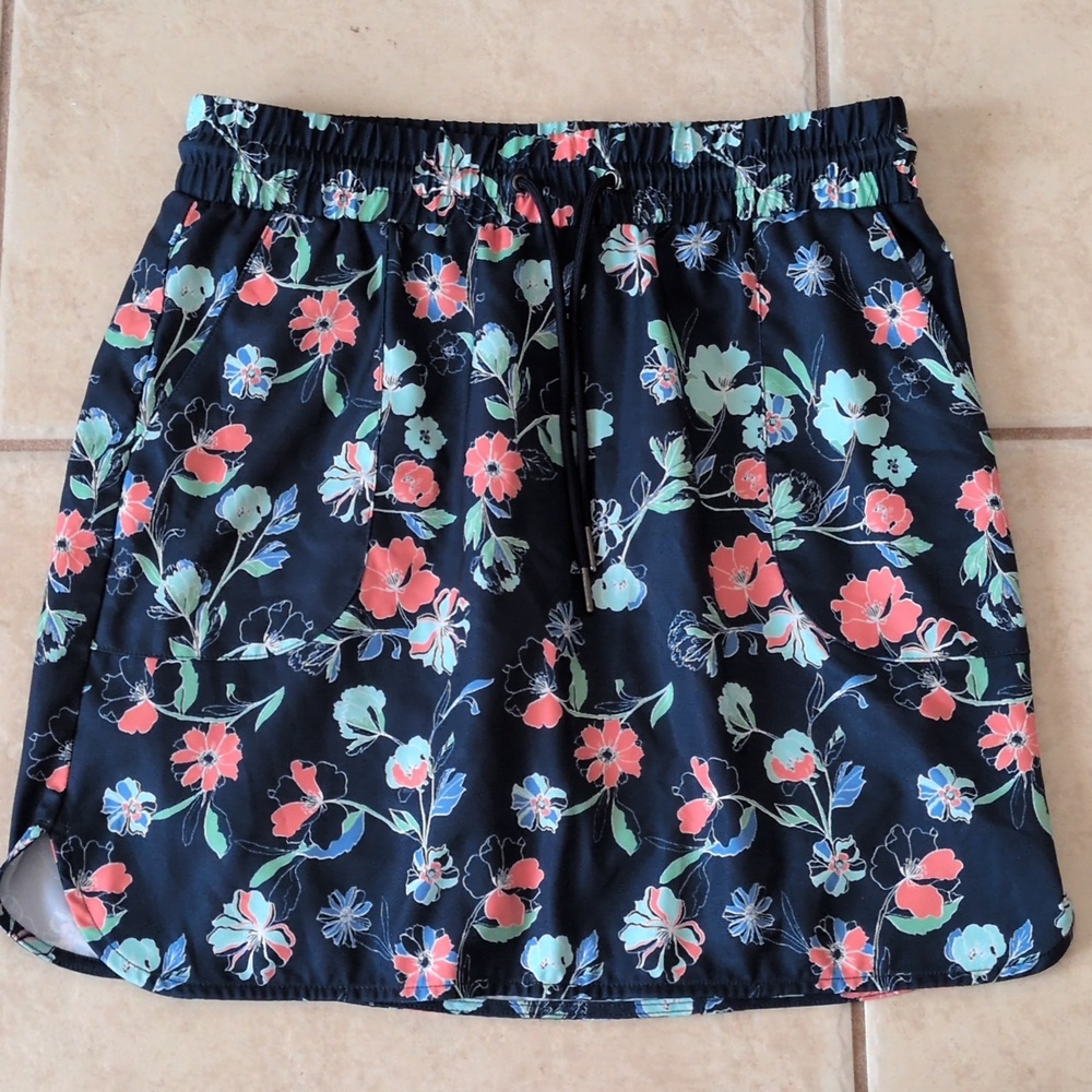 St. John’s Bay Floral Athletic Skort Size XS